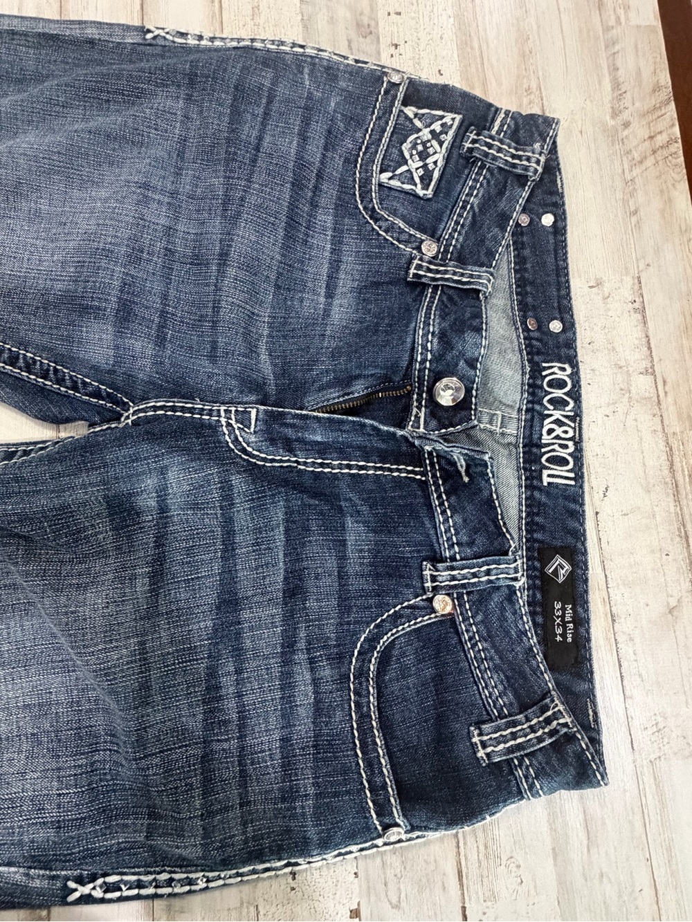 Rock & Roll Cowgirl Mid Rise Bootcut Jeans – Size 33 - Picture 4 of 8